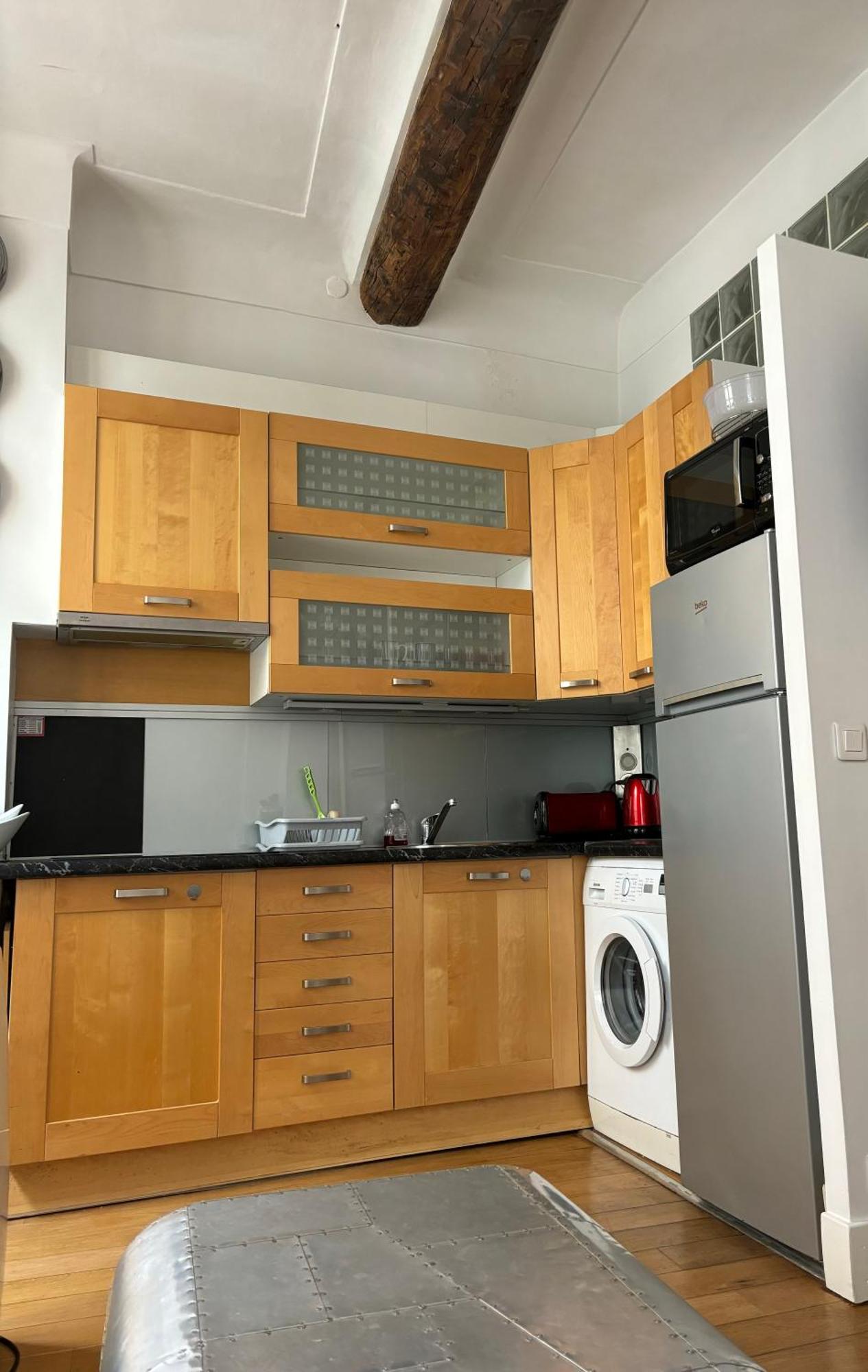 2 Bedroom Funky Apartment In The Heart Of The Old Town Of Antibes Extérieur photo